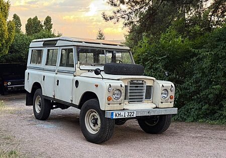 Land Rover Serie III 109 // Original // 200 Tdi