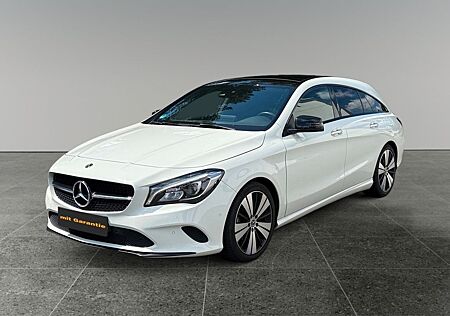 Mercedes-Benz CLA 200 CLA -Klasse Shooting Brake-Kamera-Pano