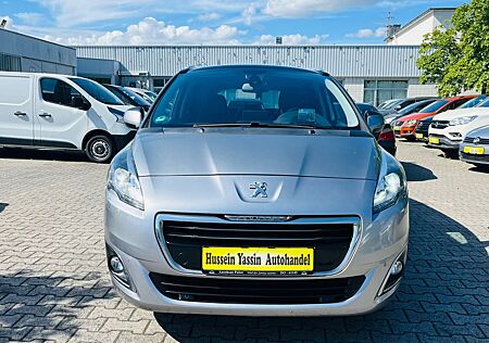 Peugeot 5008 Allure 7 Sitz