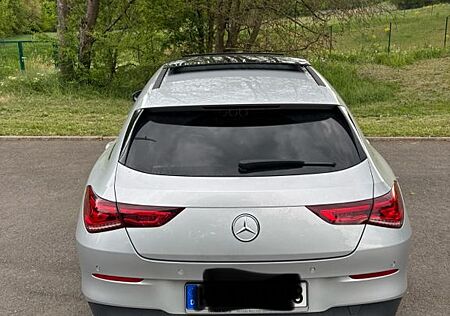 Mercedes-Benz CLA 200 Shooting Brake CLA 200 d 4MATIC DCT ...