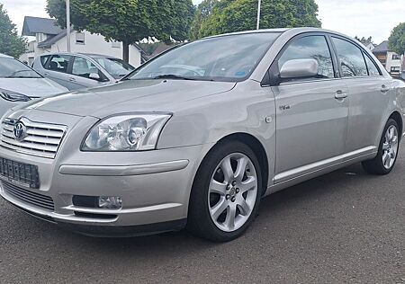 Toyota Avensis 2.0