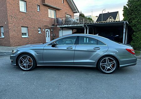 Mercedes-Benz CLS 63 AMG Performance Carbon Exterieur