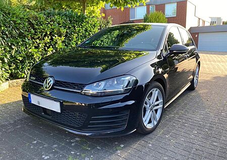 VW Golf gebraucht kaufen VW Golf Volkswagen 2.0 TDI BMT GTD Variant GTD