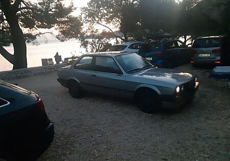 BMW 316