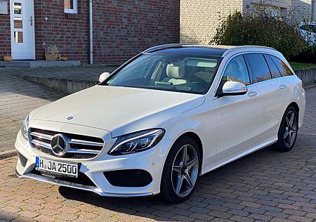 Mercedes-Benz C 250 BlueTEC 4MATIC T AMG Line / Traumzustand!