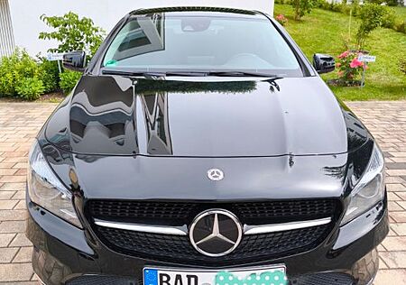 Mercedes-Benz CLA 220 Shooting Brake CLA 220 d DCT Shootin...