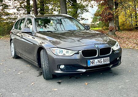 BMW 318d Touring Modern Line Modern Line