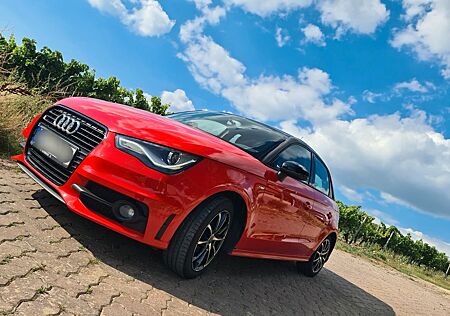 Audi A1 1.2 TFSI S line Sportback S line