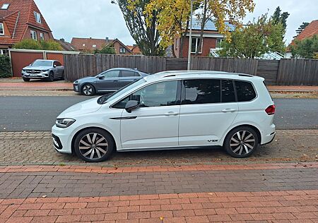 VW Touran Volkswagen 2.0 TDI SCR DSG R-line