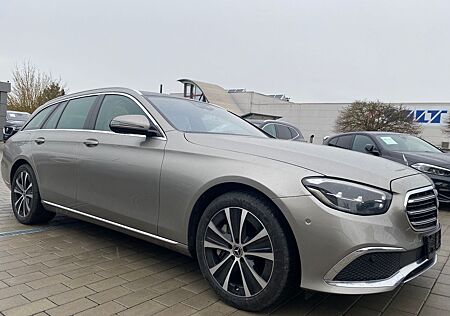Mercedes-Benz E 300 de T-Modell Exclusive Paket