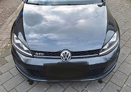 VW Golf Volkswagen 2.0 TDI DSG BMT GTD ACC DCC PANO