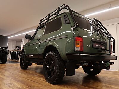 Lada Niva Taiga 4X4/LED/AHK/Standhz./Trittbr./1.Hand!