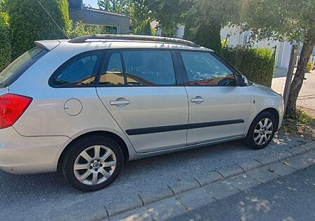Skoda Fabia Combi 1.2l -