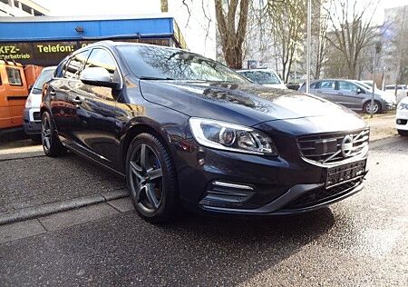 Volvo V60 , R-DESING,LED.Automatik,Navi.Kamera,Sitzheiz