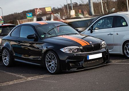 BMW 1er M Coupé Service neu, GPS Überwachung, uvm., TOP Zustand