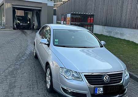 VW Passat Volkswagen 2.0 TDI DPF Sportline Sportline