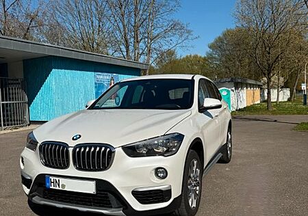 BMW X1 sDrive18i | Automatik | Turbo & Akku NEU