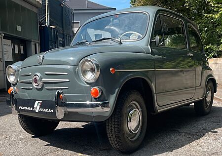 Fiat 600 D Originallack Zustand innen einzigartig