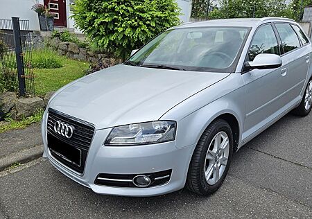 Audi A3 1.2 TFSI Attraction Sportback Attraction