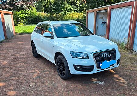 Audi Q5 2.0 TDI S tronic quattro -