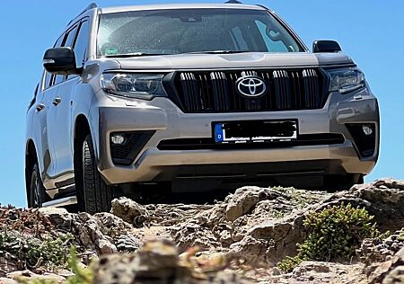 Toyota Land Cruiser 2.8 D-4D TEC-Edition Automatik ...