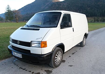 VW T4 Volkswagen 2.5 TDI mit Campingausbau