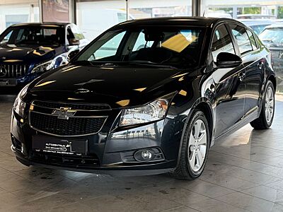 Chevrolet Cruze Hatchback |KLIMA|AUTOMATIK|PDC|ALLWETTER