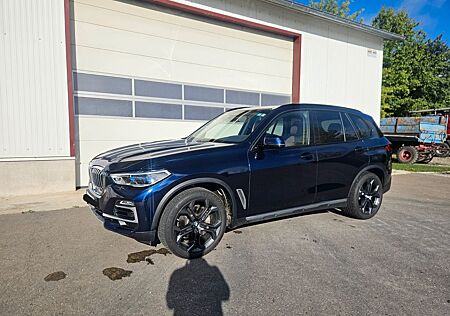 BMW X5 xDrive30d - REIFEN NEU