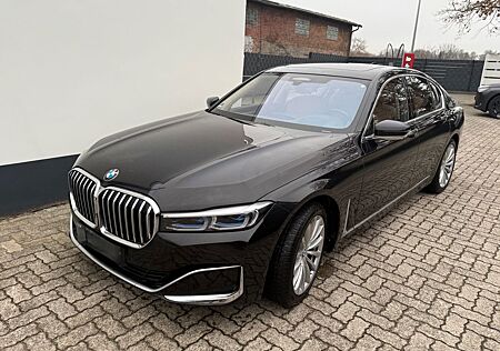 BMW 750i xDrive -