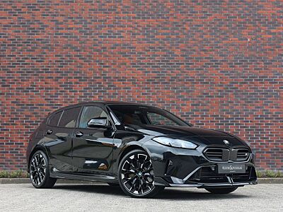BMW M135i xDrive | M Performance - Pano