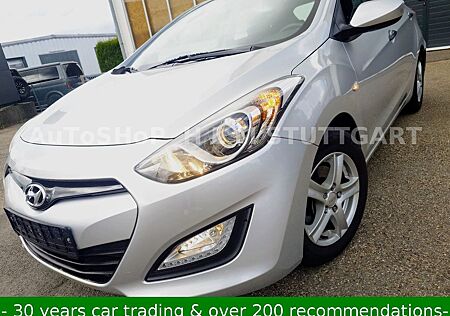 Hyundai i30 *11xService@* alloywheel *back~damage