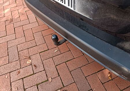 Citroën Berlingo BlueHDi 130 S&S SHINE M EAT8 SHINE