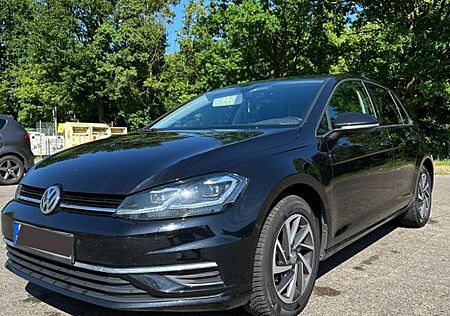 VW Golf Volkswagen 1.4 TSI 92kW Sound