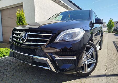 Mercedes-Benz ML 350 CDI BlueTec *DESIGNO EDITION*TOP AUSSTATT