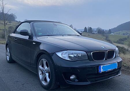 BMW 118i Cabrio - 2011 Facelift
