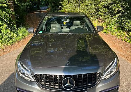 Mercedes-Benz C 63 AMG Mercedes-AMG C 63 Mercedes-AMG