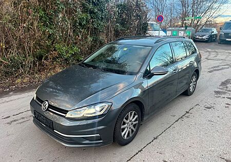 VW Golf Volkswagen *1.6TDI*COMFORTLINE*LED*DSG*DIGITAL-TACHO