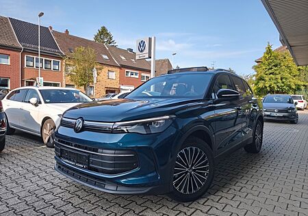 VW Tiguan Volkswagen 1.5 TSI GOAL PANO,AHK,NAV,360 KAM