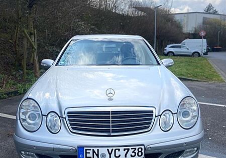 Mercedes-Benz E 220 CDI CLASSIC Classic AUTOMATIK