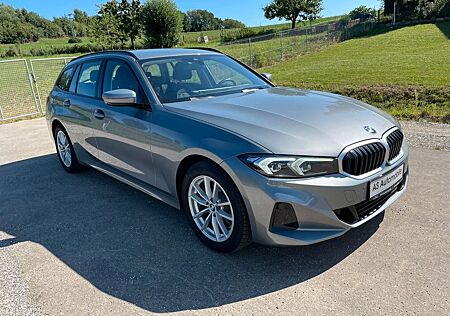 BMW 320d xDrive Touring DAB Navi LED Garantie 1.Hand
