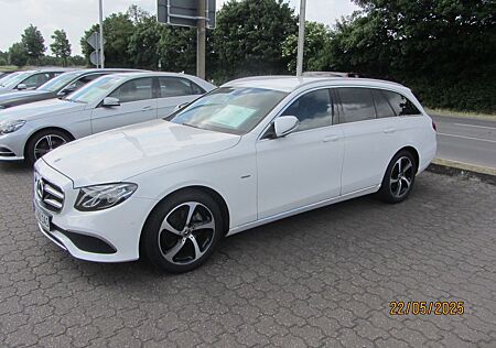Mercedes-Benz E 200 T 4Matic Avantgarde Sport Style
