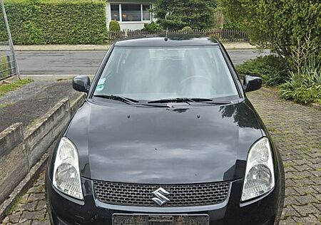 Suzuki Swift 1.3 2009 92PS