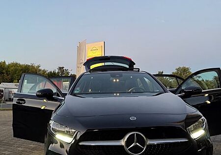 Mercedes-Benz A 220 7G Automatik, PANO, LEDER ARTICO, MEMORY SITZ
