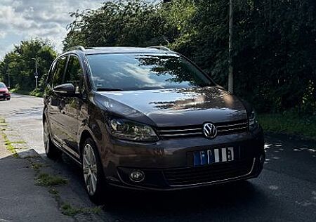 VW Touran Volkswagen 2.0 TDI DSG LIFE BlueMotion Technolog...