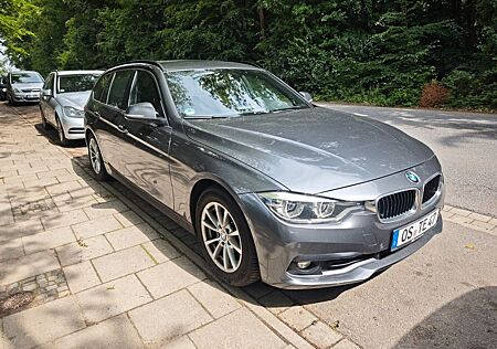 BMW 320 gebraucht kaufen BMW 320d Touring Navi Automatik