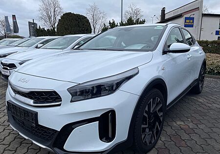 Kia XCeed 1.5 T-GDI DCT Vision Allwetter