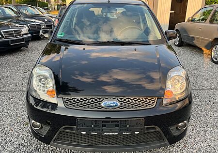 Ford Fiesta 1.3 51 kW Trend, Klima...