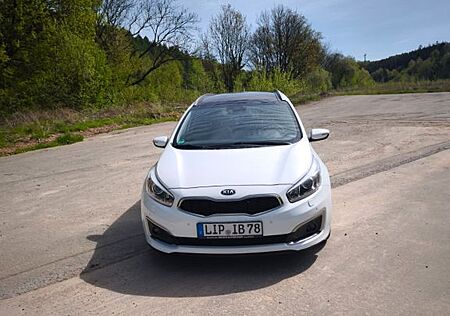 Kia Cee'd / Ceed 1.6 CRDi DCT Platinum Edition S...