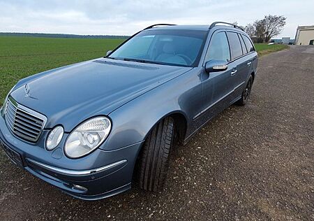 Mercedes-Benz E 200 KOMPRESSOR T AVANTGARDE Avantgarde