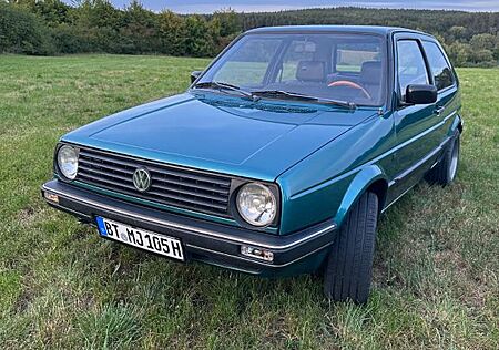 VW Golf Volkswagen 2 Oldtimer mit H-Kennzeichen